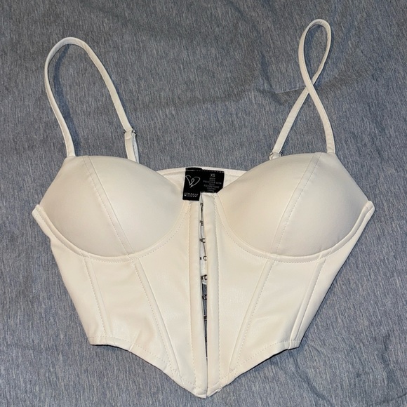 Windsor corset top - Picture 1 of 3
